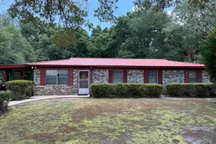 7532 Holmes St, Milton, FL 32583 - Photo 2