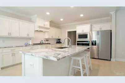 2990 Trestle Way, Cantonment, FL 32533 - Photo 4