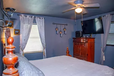 25 Gamwell Rd, Pensacola, FL 32506 - Photo 16