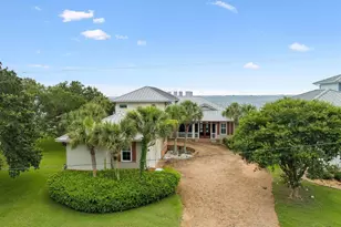 3361 Edgewater Dr, Gulf Breeze, FL 32563 - Photo 2