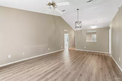 147 Mirabelle Cir, Pensacola, FL 32514 - Photo 4