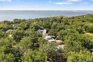 127 Highpoint Dr, Gulf Breeze, FL 32561 - Photo 6