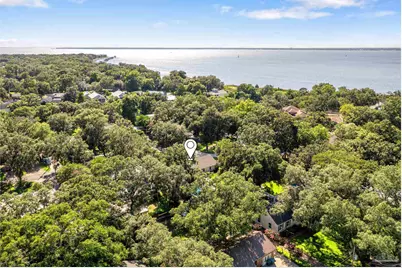 127 Highpoint Dr, Gulf Breeze, FL 32561 - Photo 50