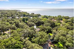 127 Highpoint Dr, Gulf Breeze, FL 32561 - Photo 50