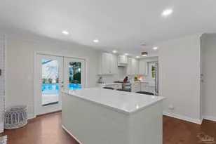 127 Highpoint Dr, Gulf Breeze, FL 32561 - Photo 26