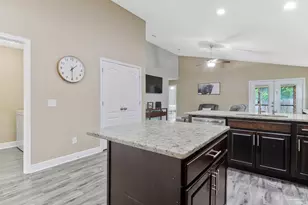 5134 Carley Ct, Milton, FL 32583 - Photo 8