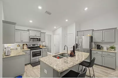 5643 Burr St, Milton, FL 32570 - Photo 8
