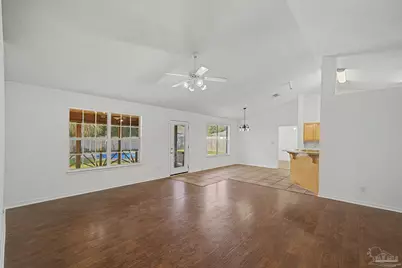 6952 Hardwood Ct, Milton, FL 32583 - Photo 6