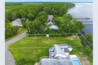 5655 Bay Forest Dr, Pensacola, FL 32526 - Photo 10