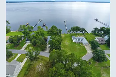 5655 Bay Forest Dr, Pensacola, FL 32526 - Photo 6