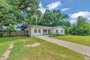 6215 Glenwood Dr, Milton, FL 32583 - Photo 2