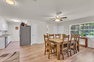 6215 Glenwood Dr, Milton, FL 32583 - Photo 12