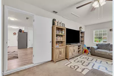 6215 Glenwood Dr, Milton, FL 32583 - Photo 8