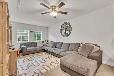 6215 Glenwood Dr, Milton, FL 32583 - Photo 4