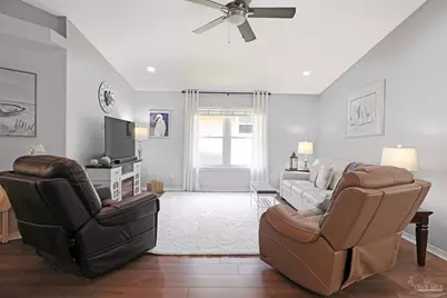 1252 Greystone Ln, Pensacola, FL 32514 - Photo 8