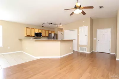 416 Bremen Ave, Pensacola, FL 32507 - Photo 2