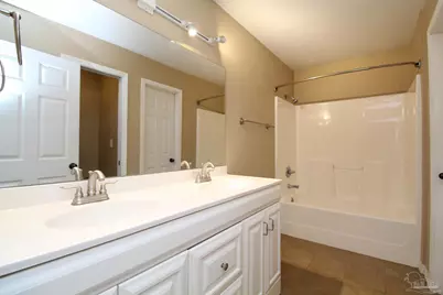 416 Bremen Ave, Pensacola, FL 32507 - Photo 10