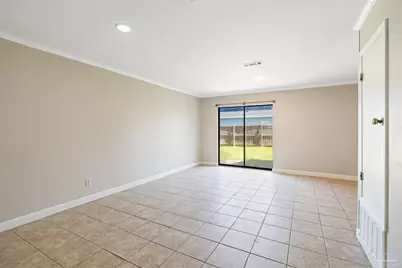 7250 Hilburn Dr #3A, Pensacola, FL 32504 - Photo 4