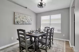 329 Mizzen Ln, Pensacola, FL 32507 - Photo 6
