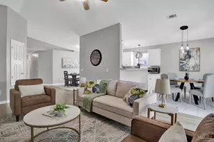 329 Mizzen Ln, Pensacola, FL 32507 - Photo 4