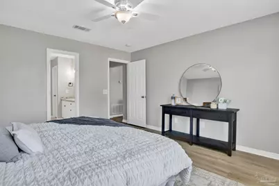 329 Mizzen Ln, Pensacola, FL 32507 - Photo 14