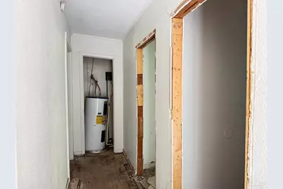 812 N D St, Pensacola, FL 32501 - Photo 10
