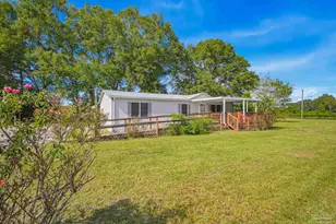 4006 McCutchin Dr, Jay, FL 32565 - Photo 1