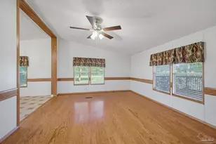 4006 McCutchin Dr, Jay, FL 32565 - Photo 8