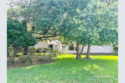 3 Navaho Dr, Pensacola, FL 32507 - Photo 2