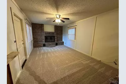 2952 Breckenridge Dr, Pensacola, FL 32526 - Photo 6