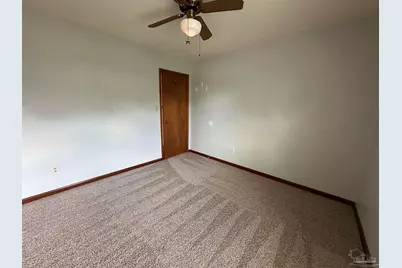 2952 Breckenridge Dr, Pensacola, FL 32526 - Photo 12