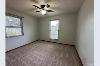 2952 Breckenridge Dr, Pensacola, FL 32526 - Photo 14