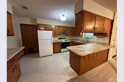 2952 Breckenridge Dr, Pensacola, FL 32526 - Photo 8