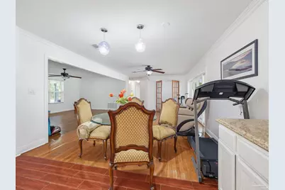 1407 John Carroll Dr, Pensacola, FL 32504 - Photo 16