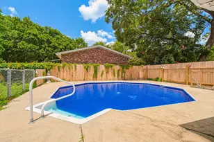 1407 John Carroll Dr, Pensacola, FL 32504 - Photo 56