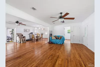 1407 John Carroll Dr, Pensacola, FL 32504 - Photo 12