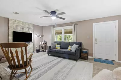 5655 J V Woolley Rd, Crestview, FL 32539 - Photo 14