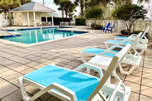 8436 Gulf Blvd, Navarre, FL 32566 - Photo 12