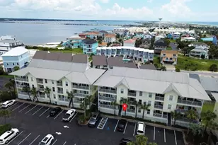 8436 Gulf Blvd, Navarre, FL 32566 - Photo 18
