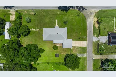 7310 W Jackson St, Pensacola, FL 32506 - Photo 48