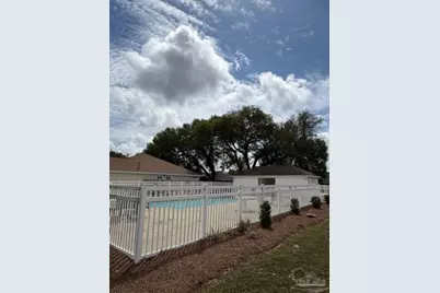 8907 Camelot Pl, Pensacola, FL 32534 - Photo 2