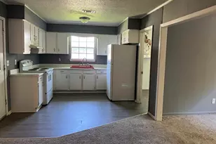 1024 Sawyer St, Pensacola, FL 32534 - Photo 6