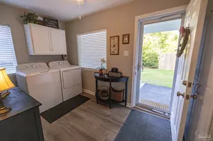1148 W 9 1/2 Mile Rd, Pensacola, FL 32534 - Photo 36