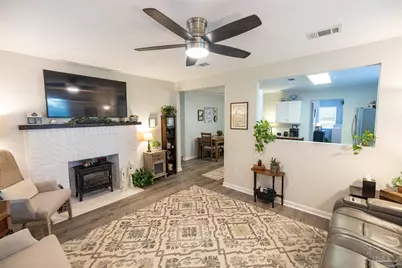1148 W 9 1/2 Mile Rd, Pensacola, FL 32534 - Photo 18