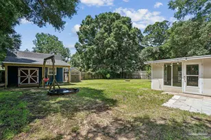 5389 Camille Gardens Cir, Milton, FL 32570 - Photo 28