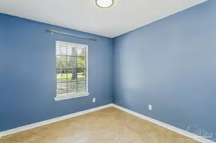 5389 Camille Gardens Cir, Milton, FL 32570 - Photo 14