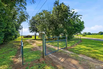 4478 Darney Rd, Jay, FL 32565 - Photo 2