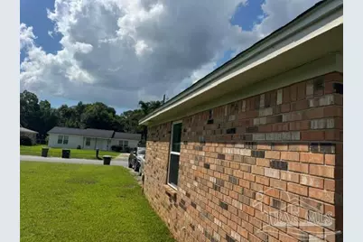 7070 Coronado Dr, Pensacola, FL 32526 - Photo 2