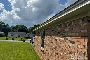 7070 Coronado Dr, Pensacola, FL 32526 - Photo 2