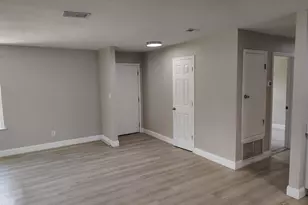 7070 Coronado Dr, Pensacola, FL 32526 - Photo 6